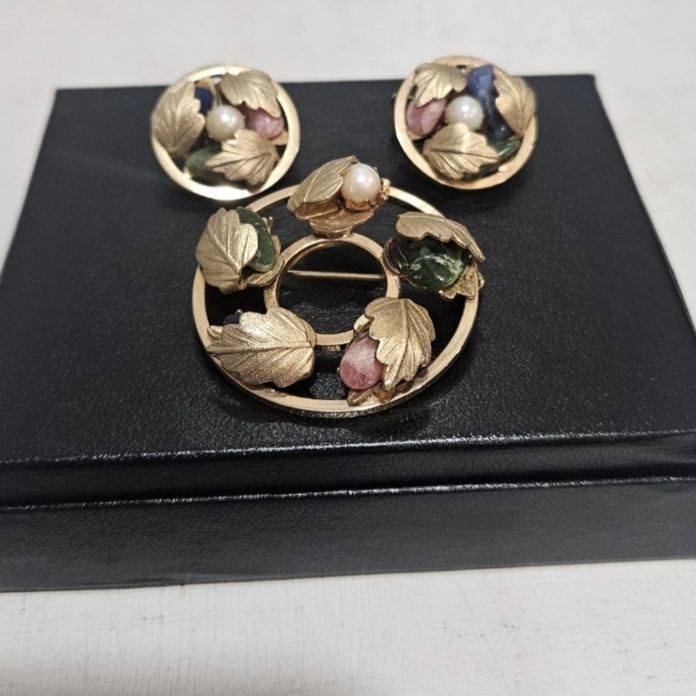 Gold-Tone Leaf Pearl Accent Brooch and Earring Set - Multicolor Stones